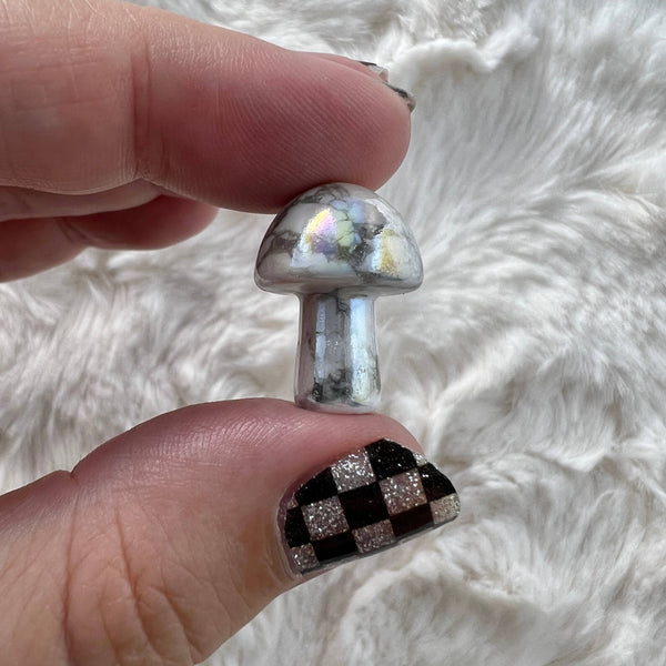 Aura Howlite Mini Mushroom