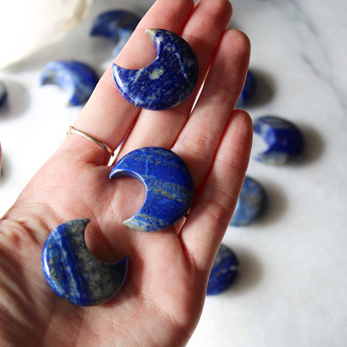 Lapis Lazuli Moon (Crystals & Stones)
