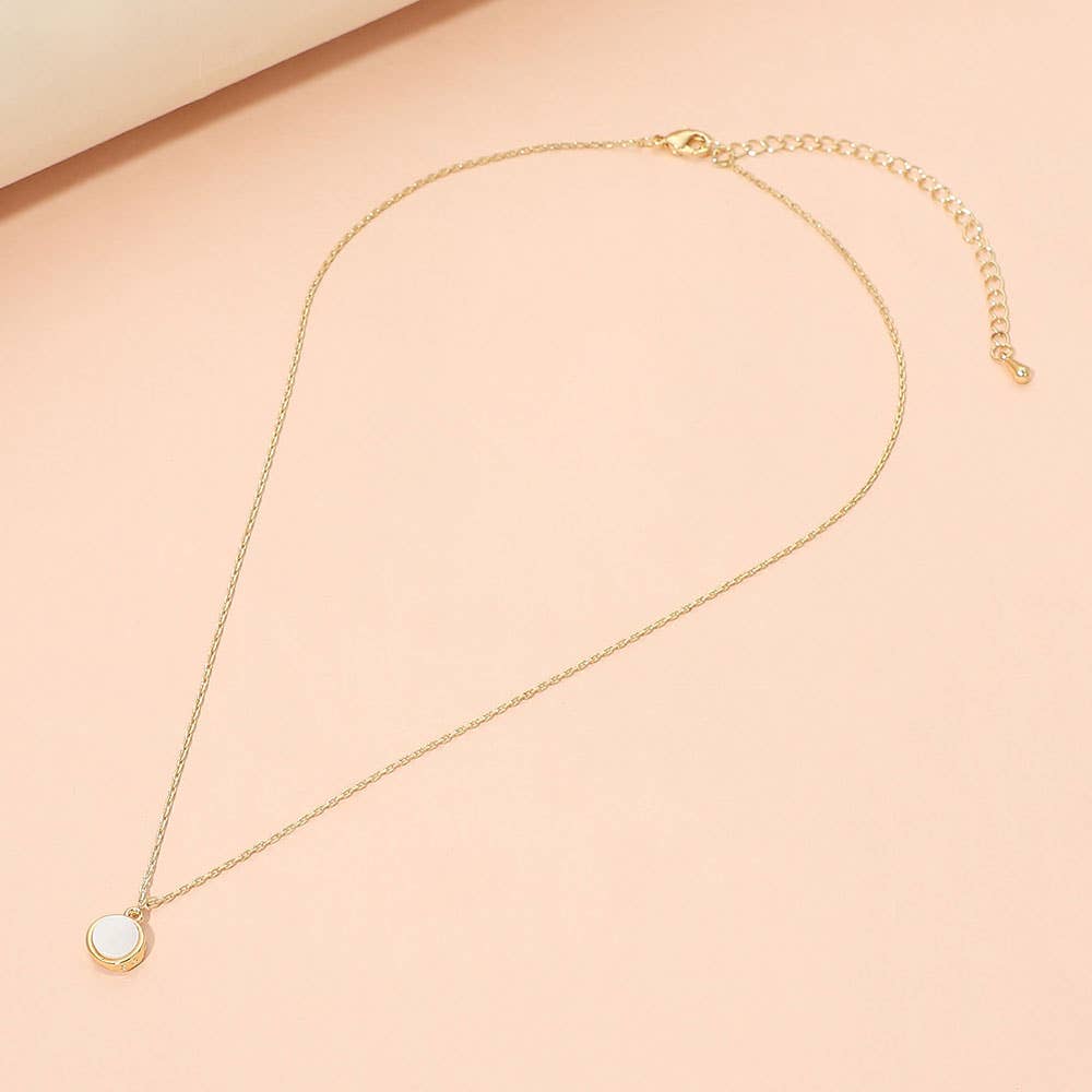 18K Gold Dipped Round Mother of Pearl Pendant Necklace