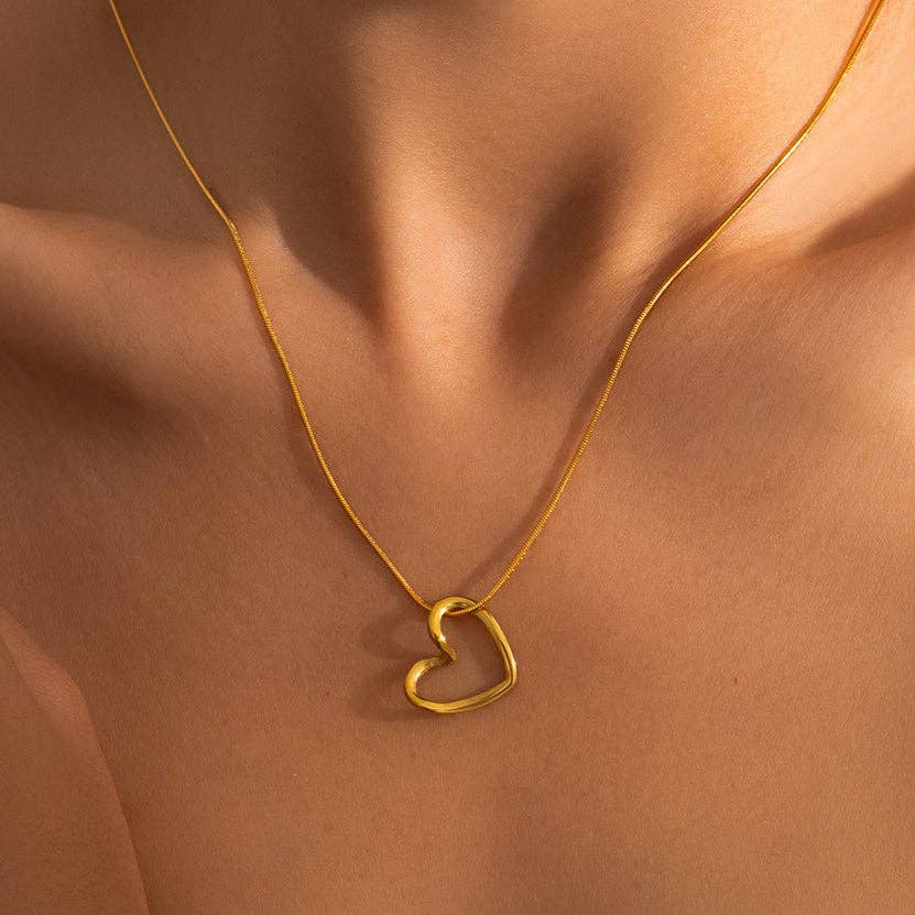 18K Gold Plated Waterproof Stainless Steel Heart Necklace