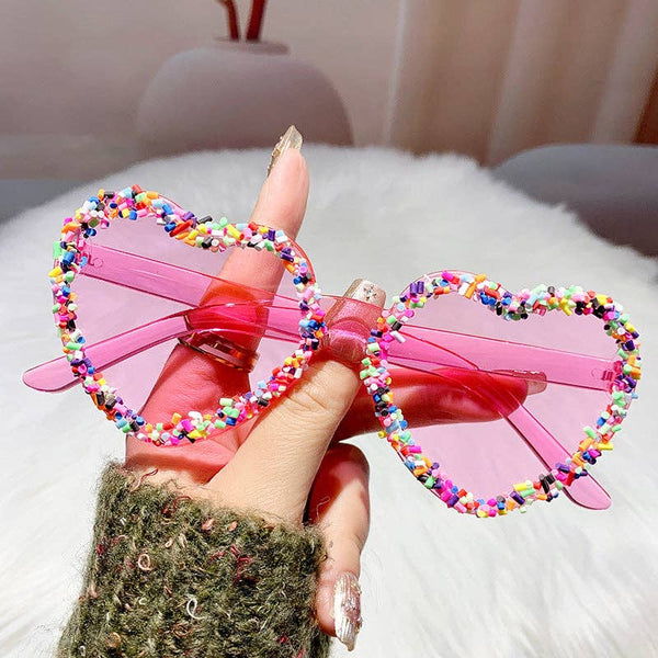 Heart-Shaped Fashion Sunglasses Trendy Beach Shades: Pink