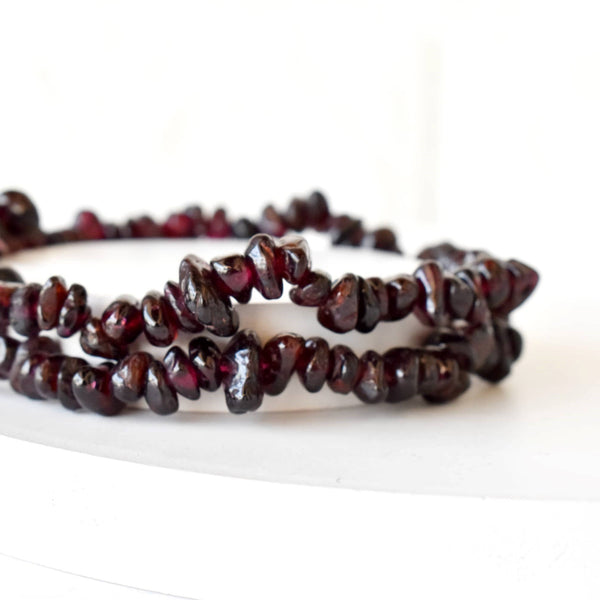 Healing Stone | Garnet | Chip Bracelet | Spiritual Jewelry - Candle Queen Candles