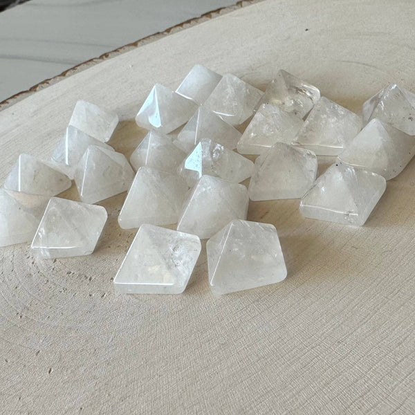 Clear Quartz Mini Pyramid (Crystals & Stones)
