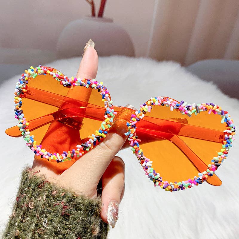 Heart-Shaped Fashion Sunglasses Trendy Beach Shades: Pink