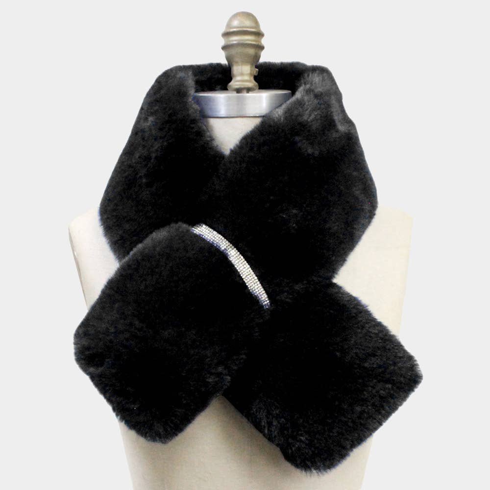 Faux Fur Bling Pull Through Scarf: Leo
