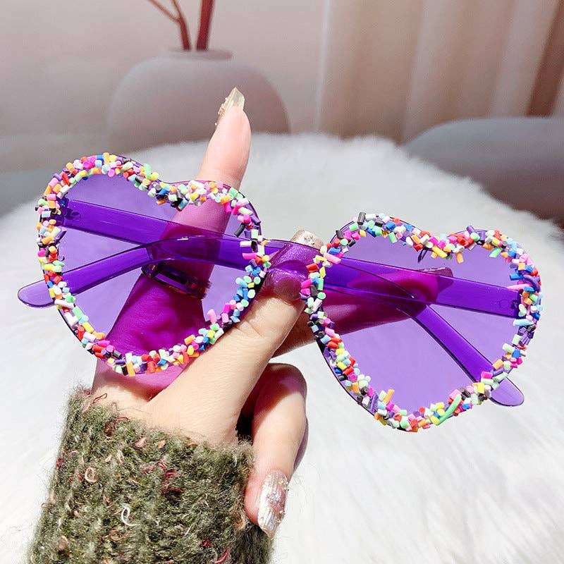 Heart-Shaped Fashion Sunglasses Trendy Beach Shades: Pink
