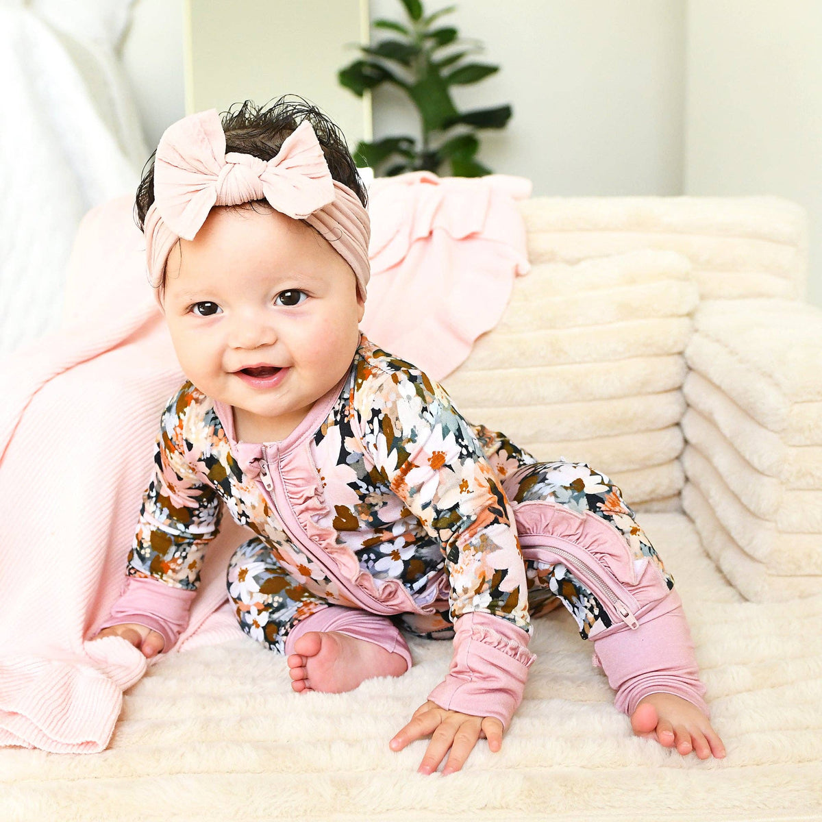 Palmer RUFFLE ZIP Bamboo Floral One Piece Baby Outfit: 6-12m