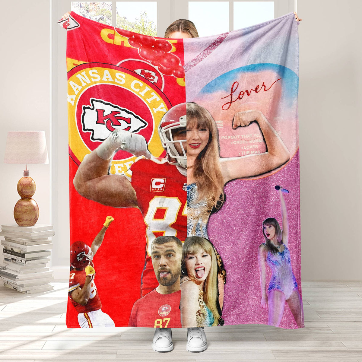 Taylor Swift boyfriend football Throw Blanket : 1