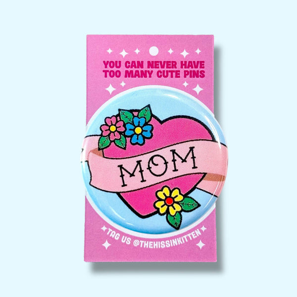 Mom  Retro Tattoo Style: Magnet / 2.25"