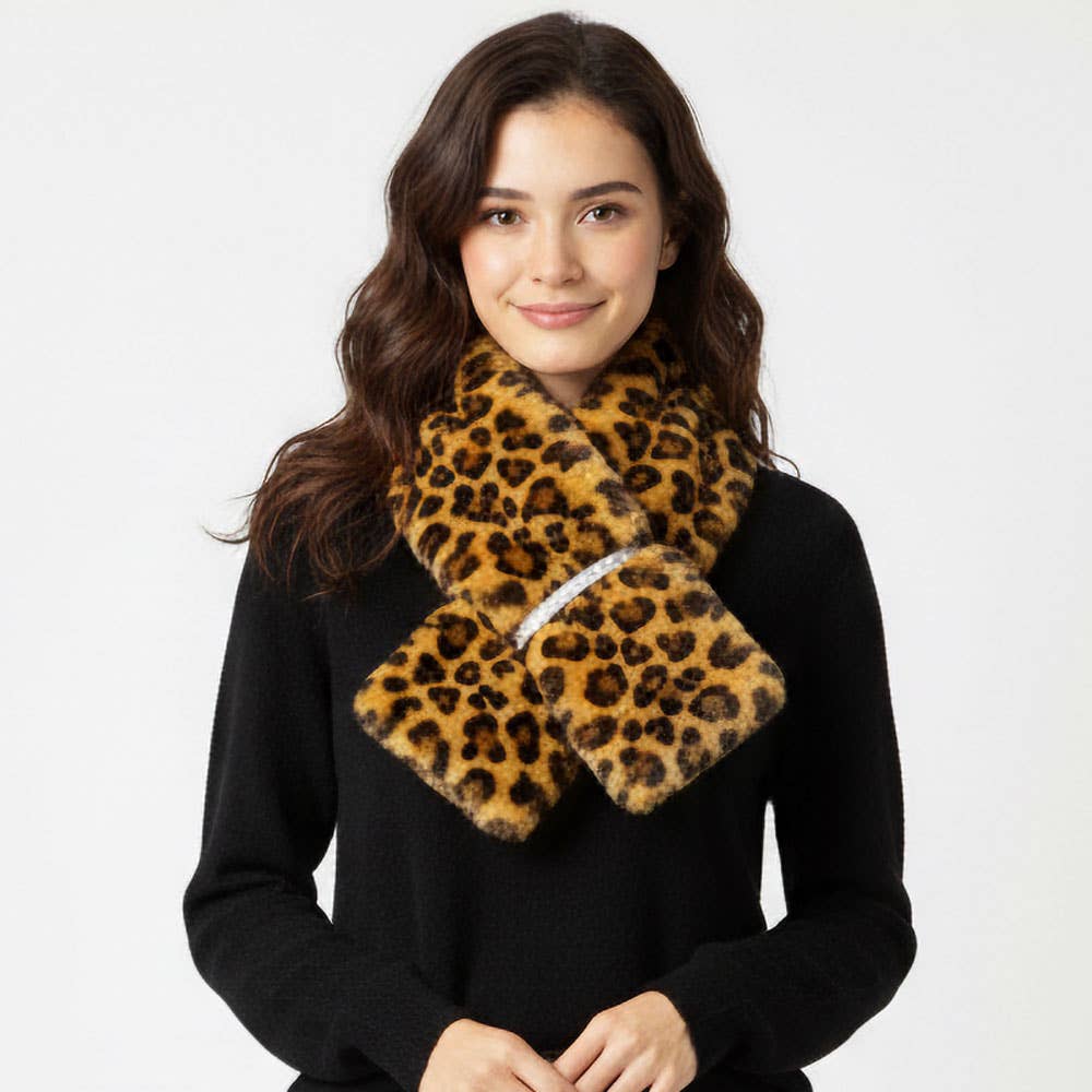 Faux Fur Bling Pull Through Scarf: Pink