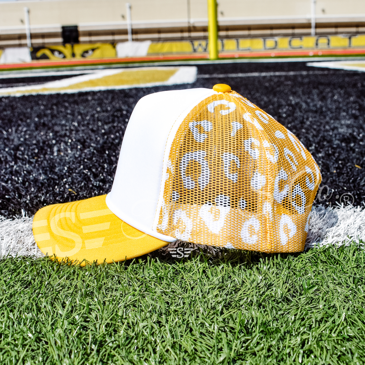 White Front Leopard Magna Pony™ Mesh Foam Trucker Hat: Purple