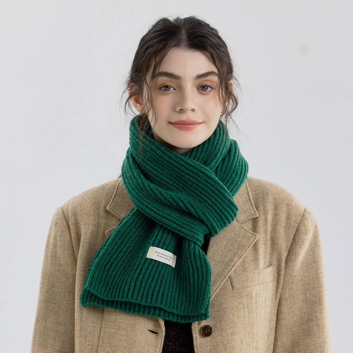 Minimalist Solid Color Knitted Scarf for Women - Stylish and Warm: Light Yellow