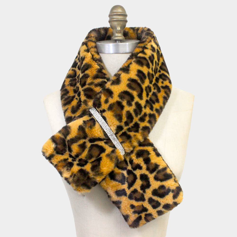 Faux Fur Bling Pull Through Scarf: Pink