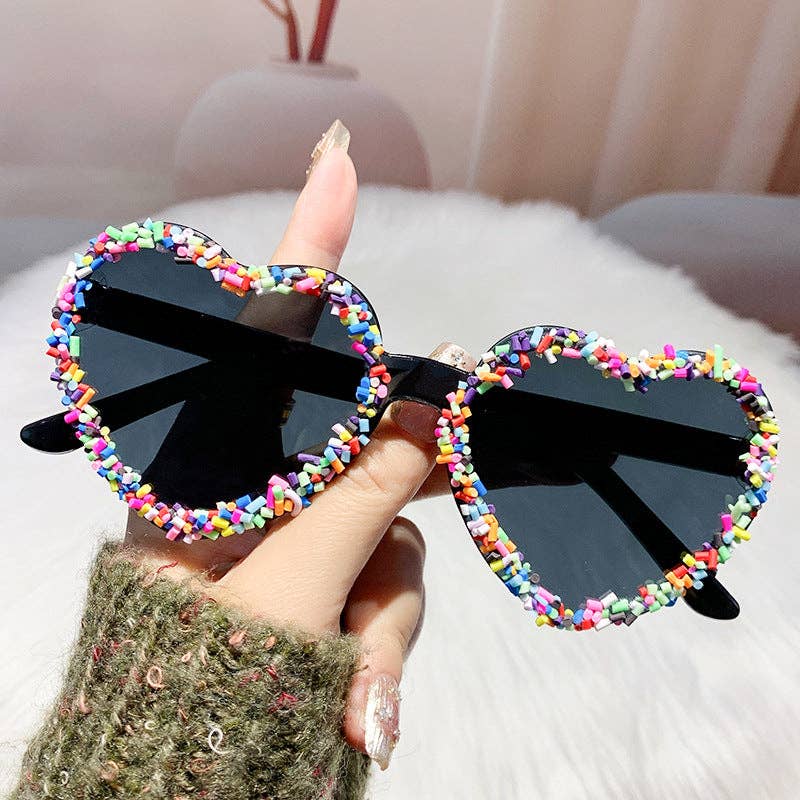 Heart-Shaped Fashion Sunglasses Trendy Beach Shades: Rose