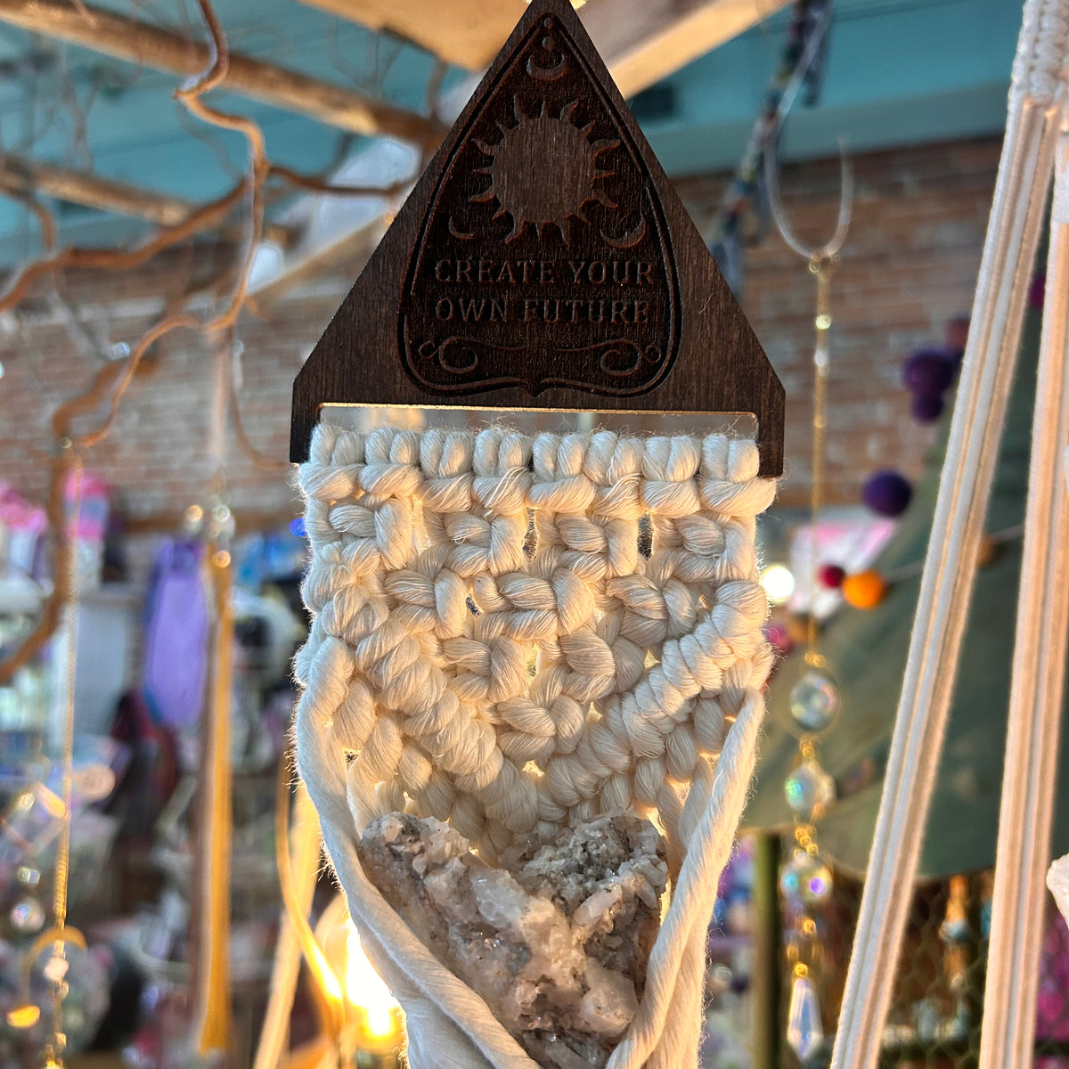 Macramé Crystal Holder