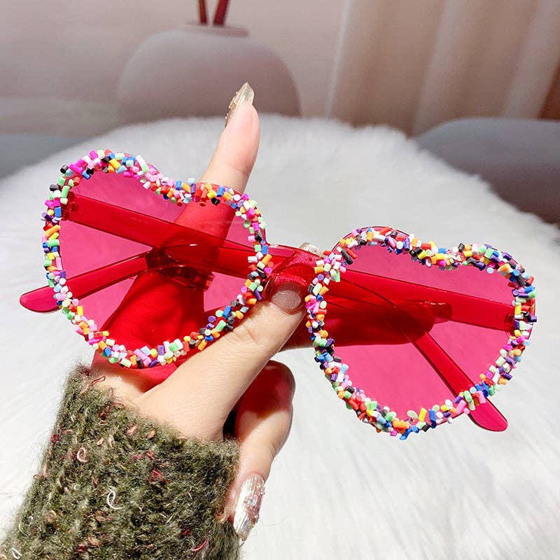Heart-Shaped Fashion Sunglasses Trendy Beach Shades: Pink