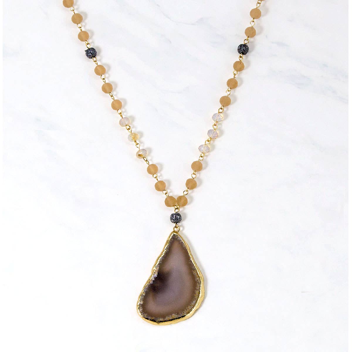 Chunky Glass Beads Necklace with Agate: Gold Beige