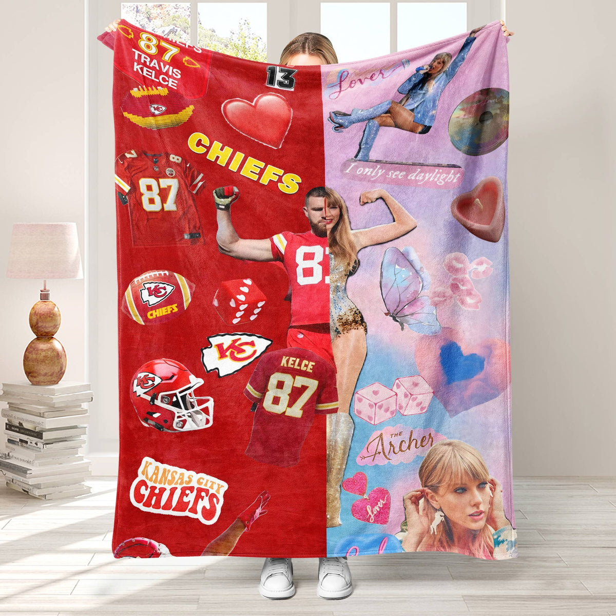 Taylor Swift boyfriend football Throw Blanket : 1