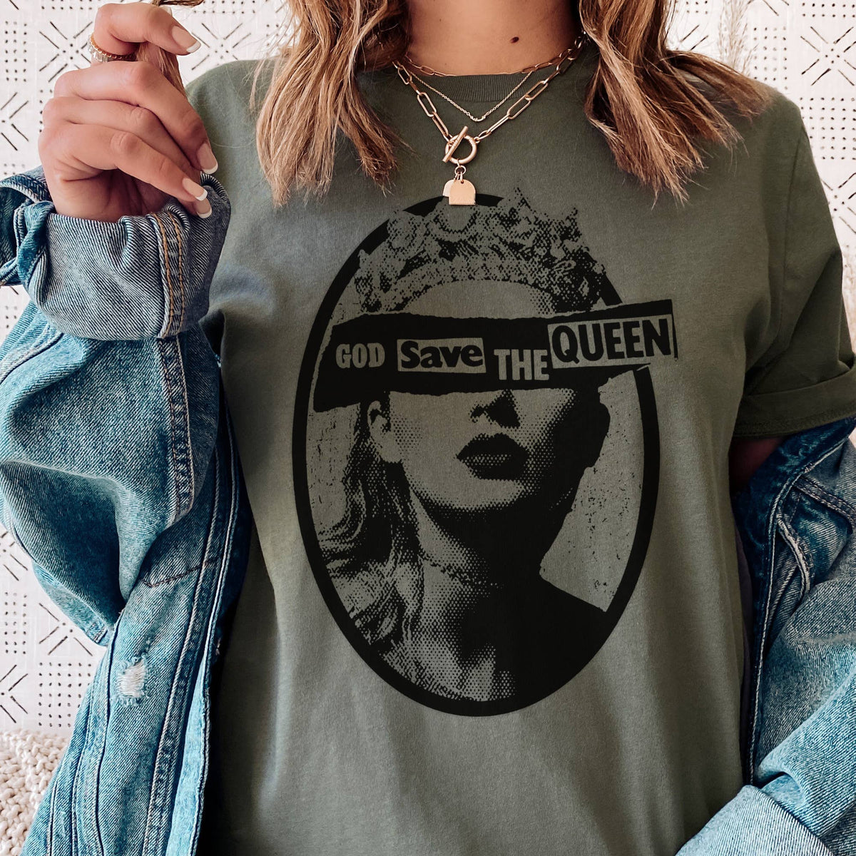 Taylor Swift God Save The Queen Taylor Concert Graphic Tee: Orchid