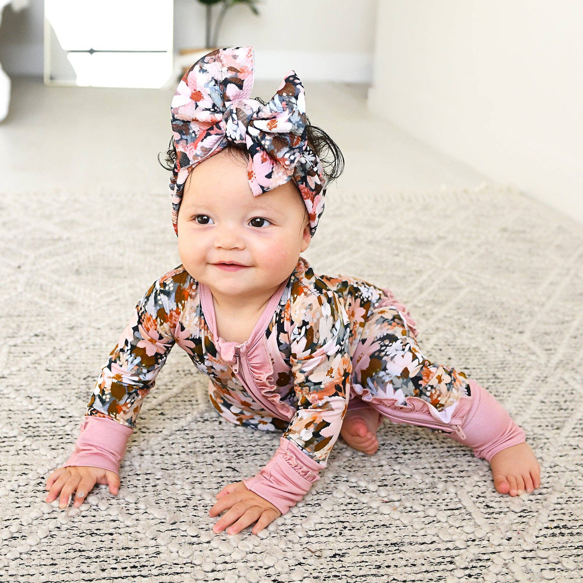 Palmer RUFFLE ZIP Bamboo Floral One Piece Baby Outfit: 6-12m