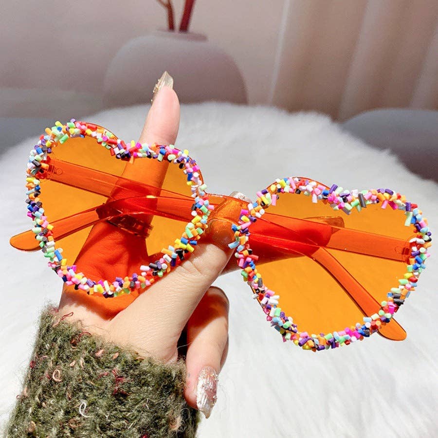 Heart-Shaped Fashion Sunglasses Trendy Beach Shades: Rose