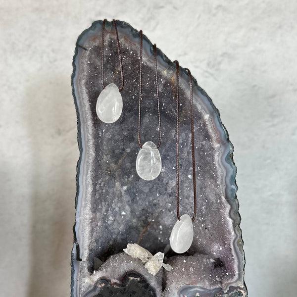 Quartz Polished Necklace (Crystals & Stones)