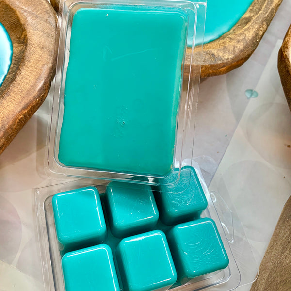 Teakwood Cardamom Collection